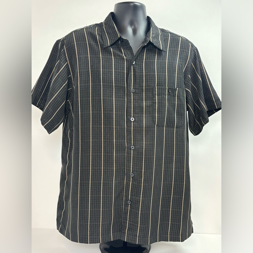 Men's Luxury Microfiber Short Sleeve Shirt Size XL